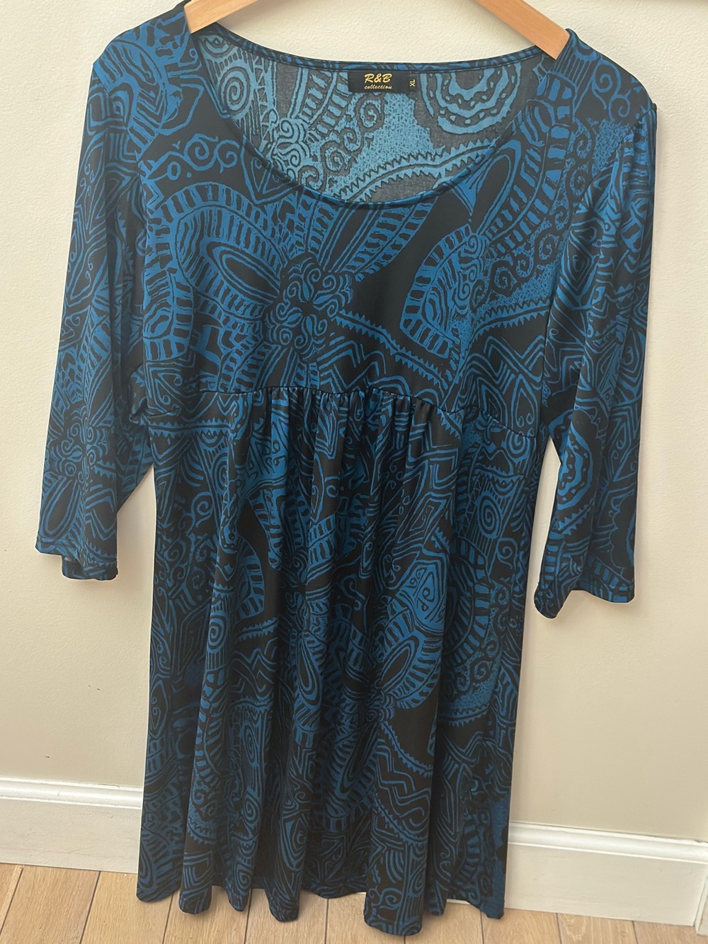 NWT R & B Collection Dress - Picture 2 of 7